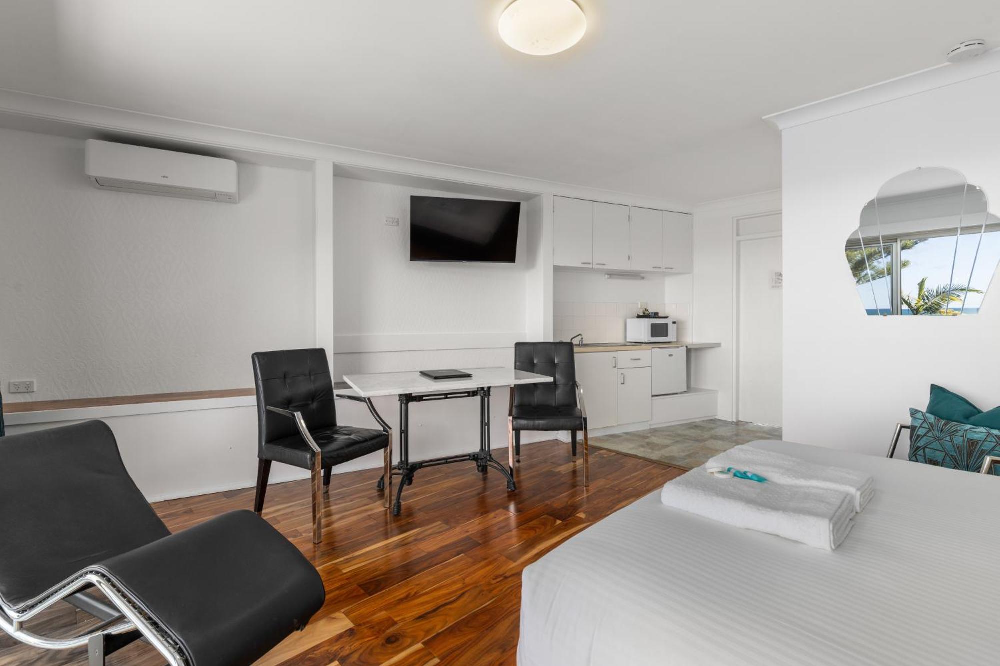 نامبوكا هيدس Motel Miramar المظهر الخارجي الصورة