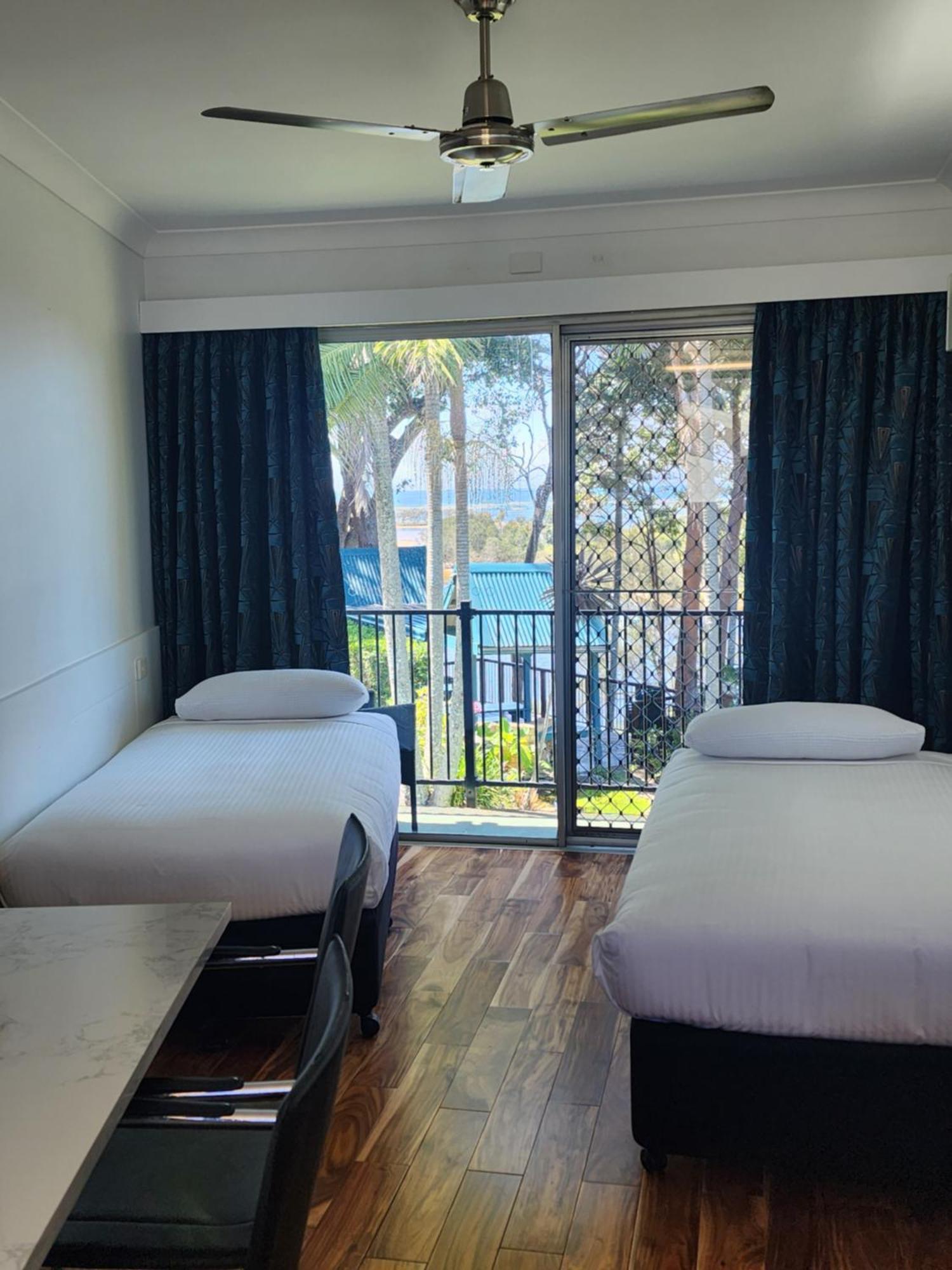 نامبوكا هيدس Motel Miramar المظهر الخارجي الصورة